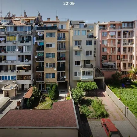 Downtown Maisonette Apartment Burgas City