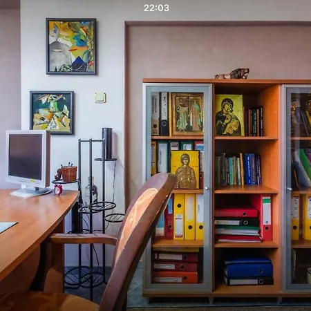 Downtown Maisonette *